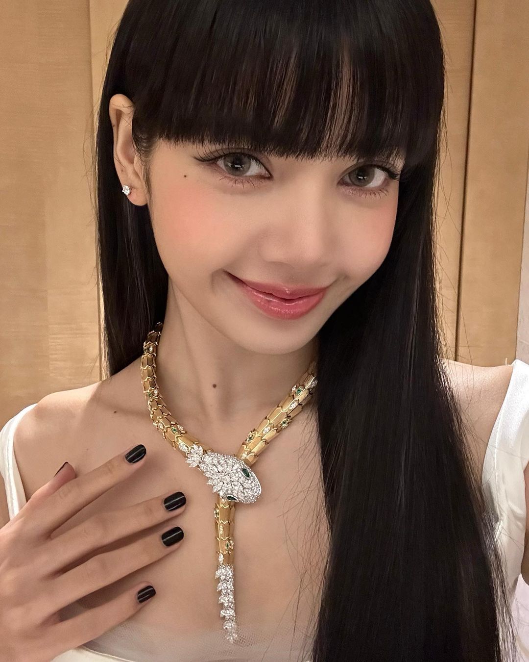 Lisa vòng cổ rắn Bulgari kim cương
