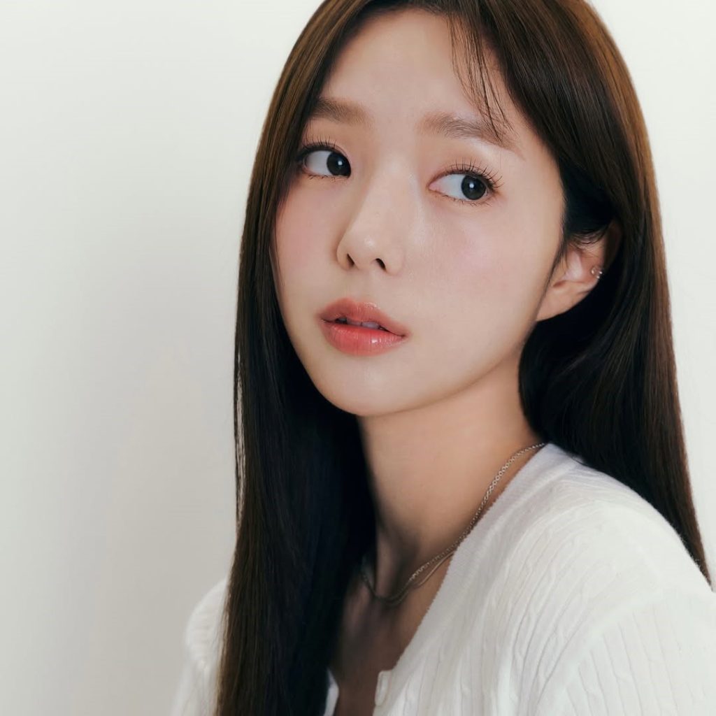 Soobinm xinh đẹp với làn da tươi tắn