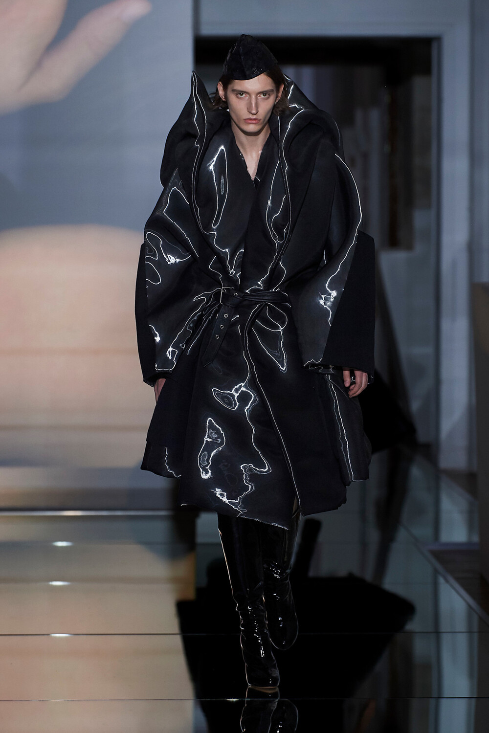 elle-john-galliano-roi-maison-margiela-final (5)