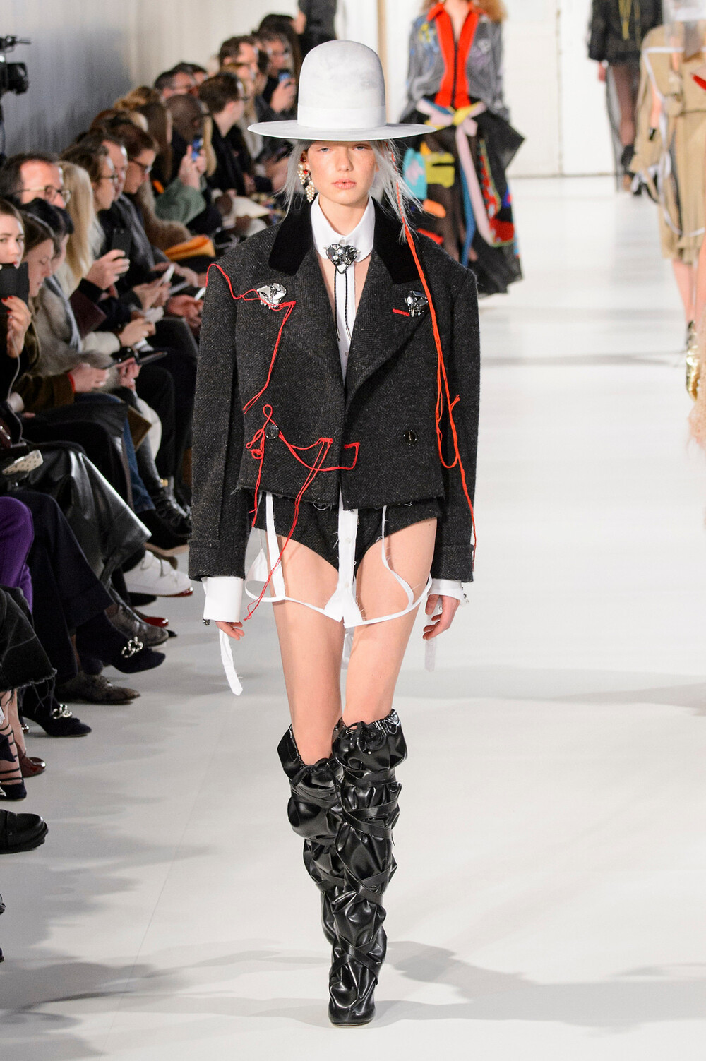 elle-john-galliano-roi-maison-margiela-final (9)