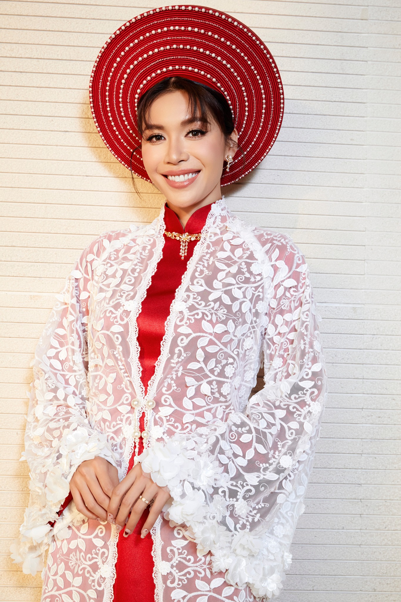 Thiết kế áo cưới của Minh Tú
