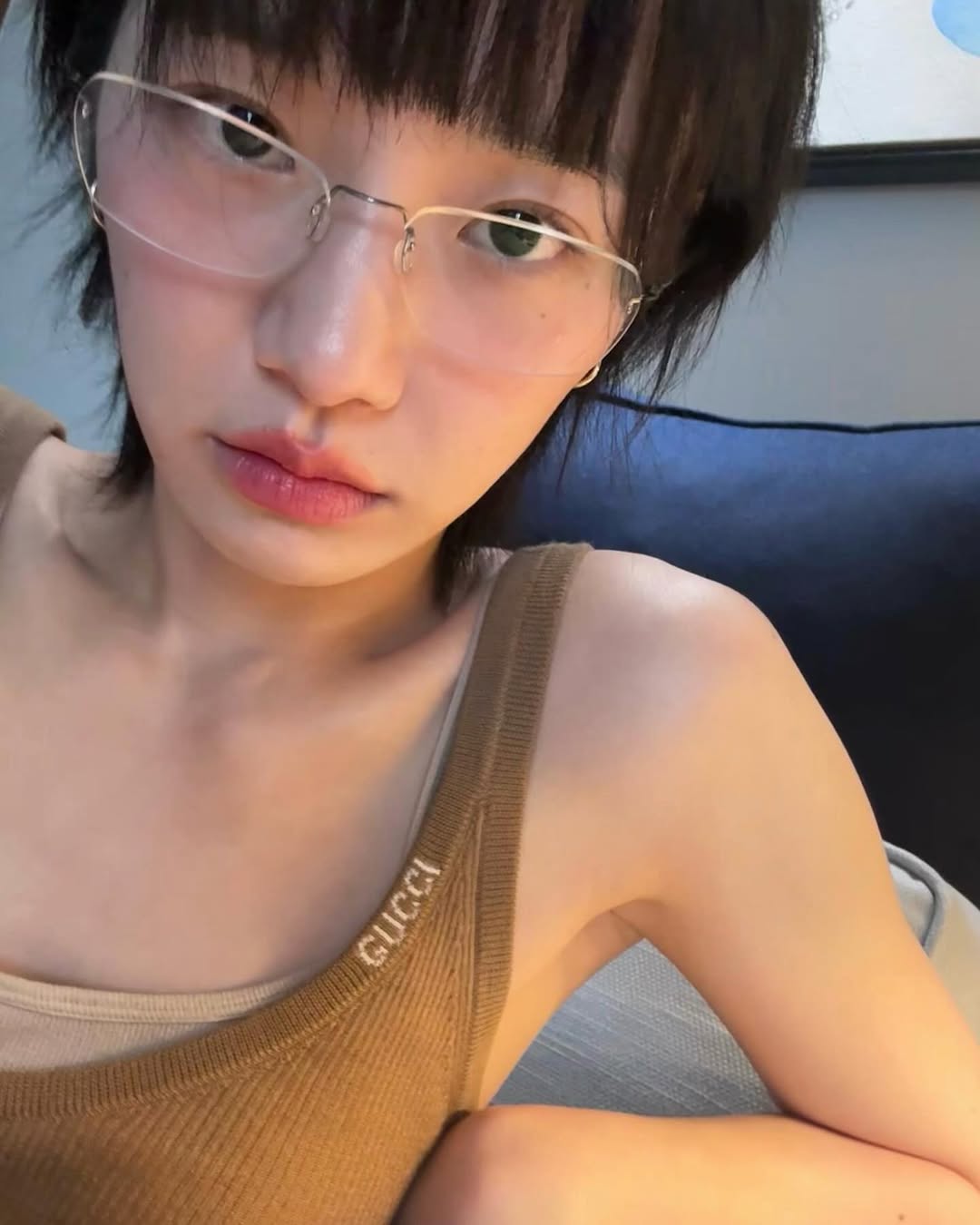 áo ba lỗ park gyu young