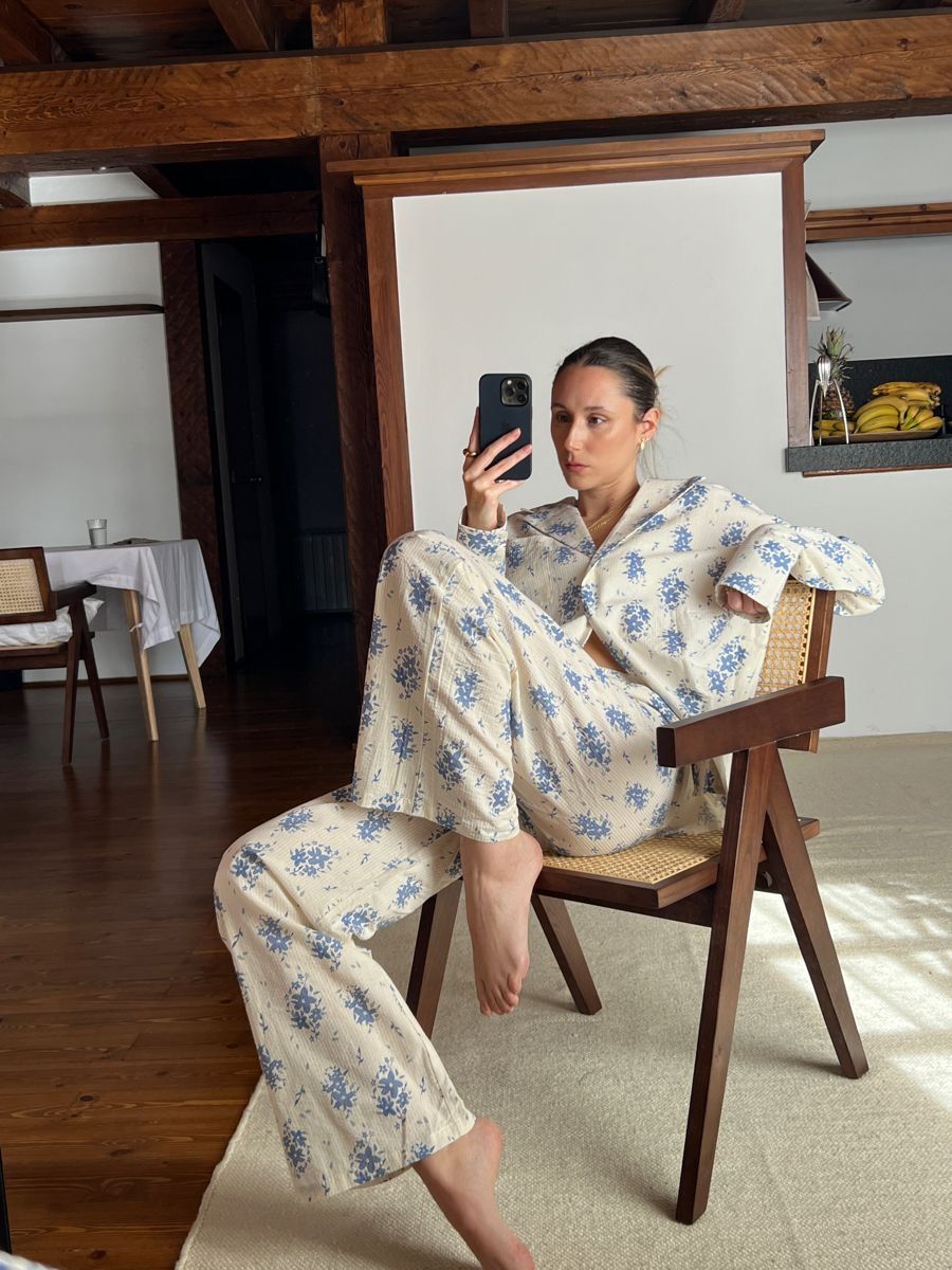 pyjamas nỉ hoạ tiết hoa