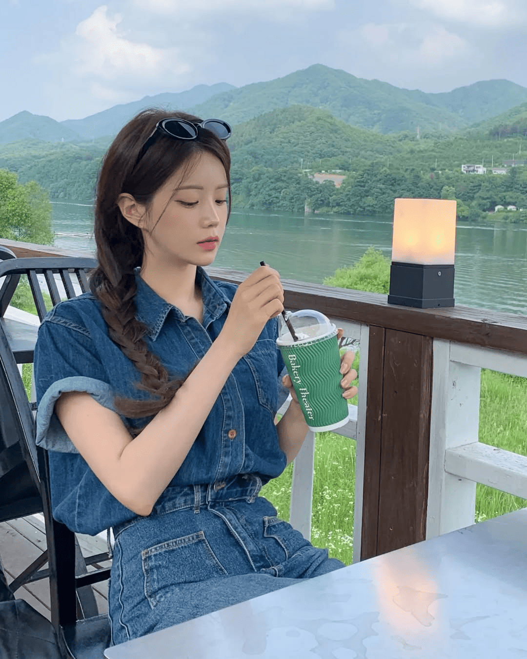 arinin_dd diện áo jeans