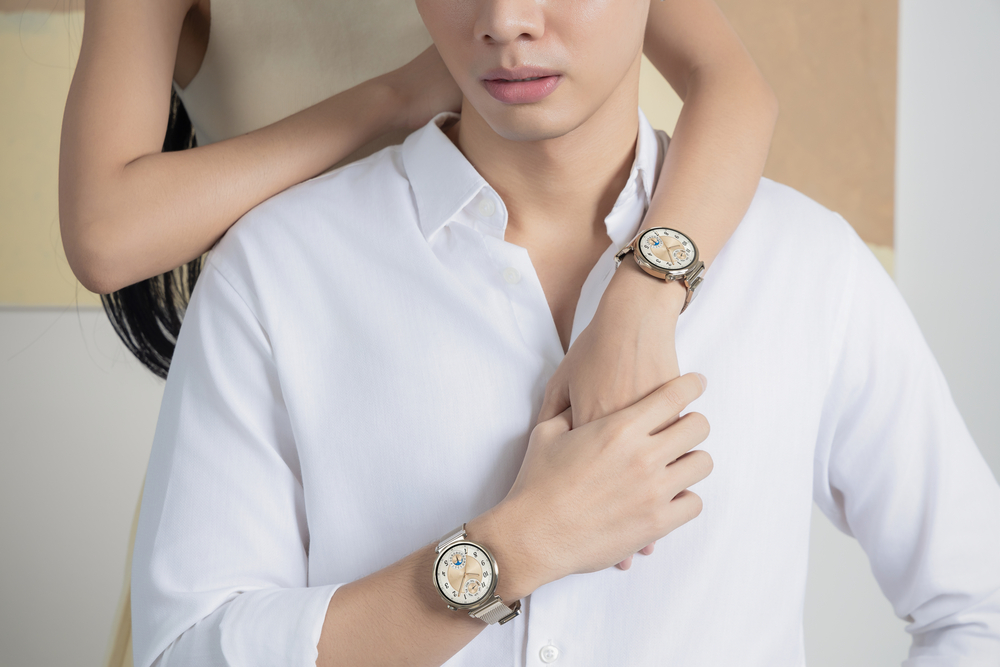 tính năng đồng hồ huawei valentine