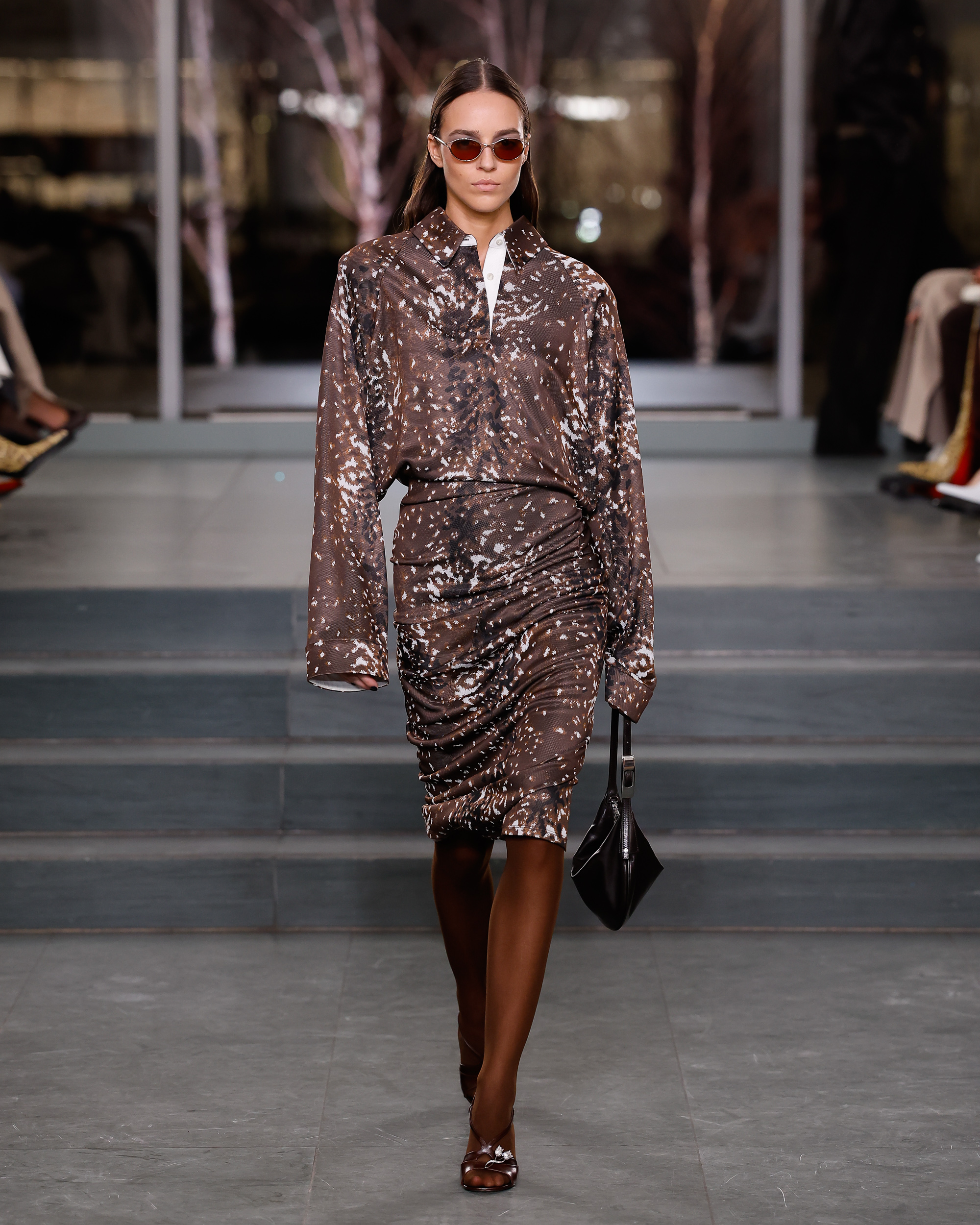bộ sưu tập Thu/Đông 2025 tory burch 