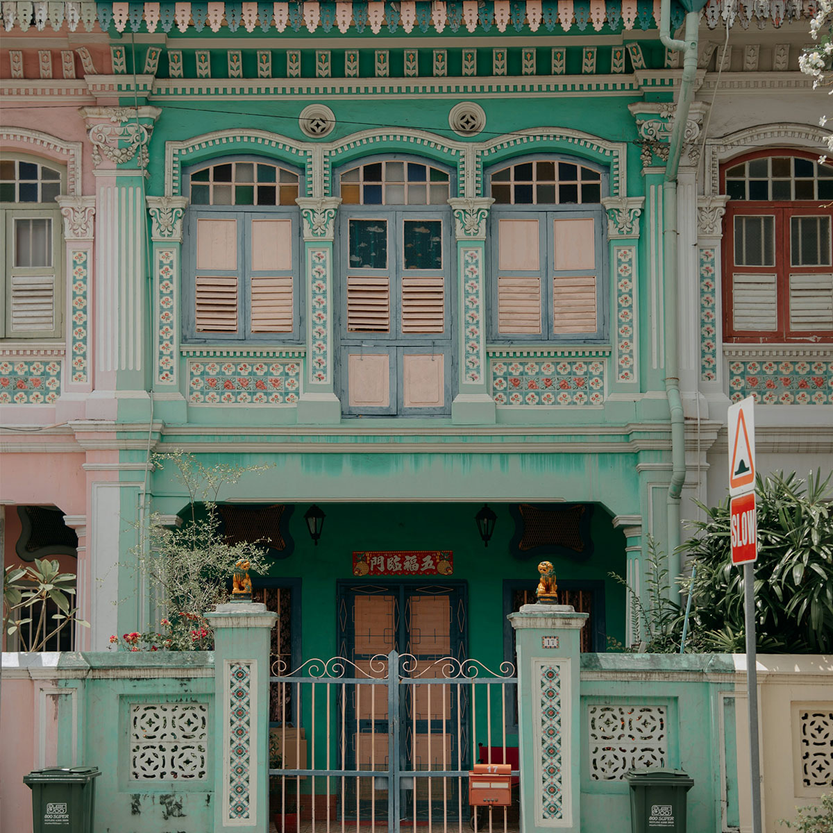 Ngôi nhà Peranakan điển hình phố Joo Chiat đường Koon Seng Singapore
