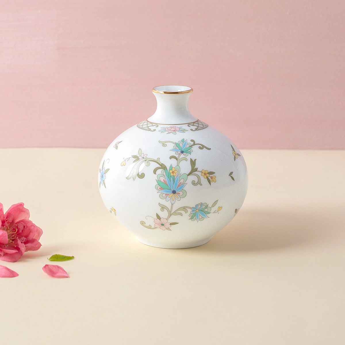bình hút lộc phong thủy gốm sứ