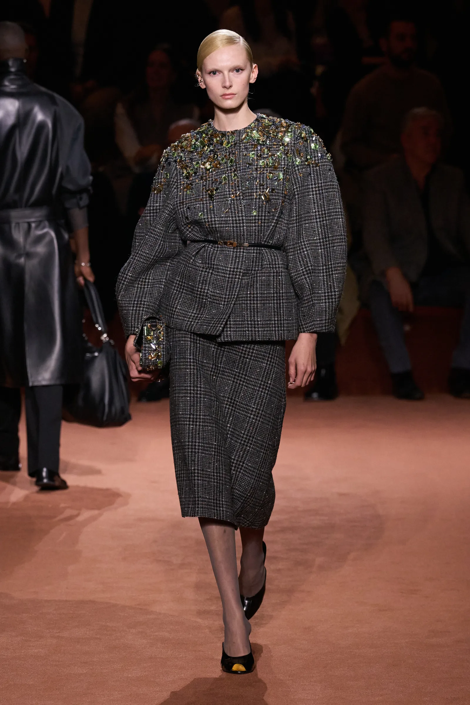 blazer đính sequins BST Thu-Đông 2025