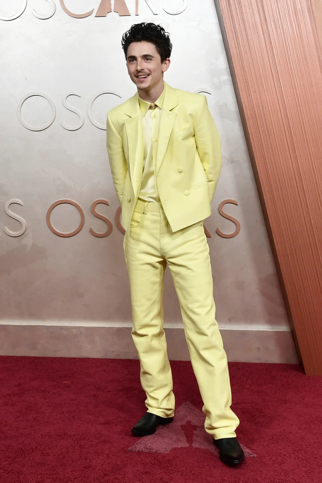 Timothes tại Thảm đỏ Oscar 2025