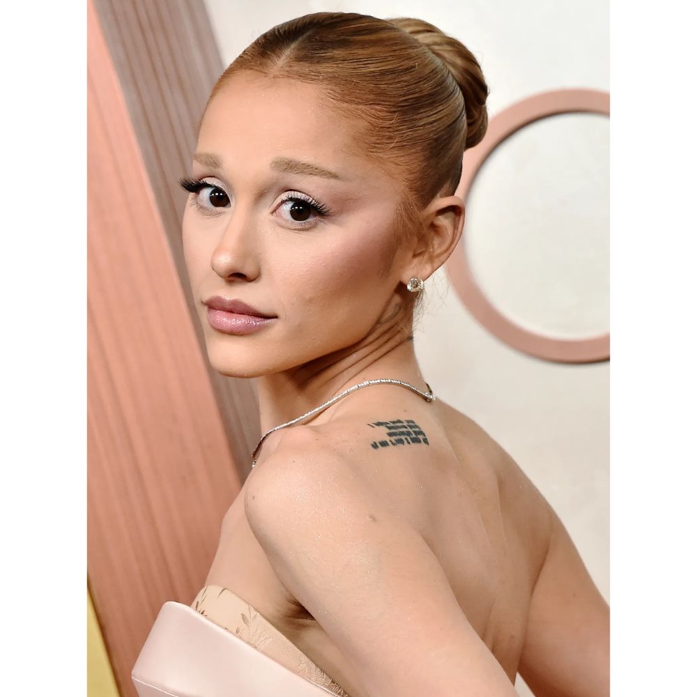 Hình ảnh Ariana Grande tại lễ trao giải Oscar 2025.