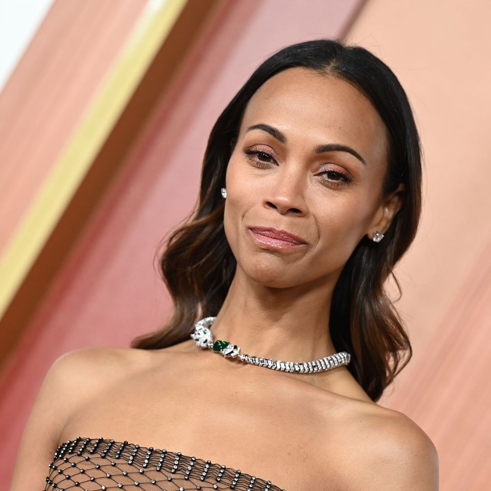 Hình ảnh Zoe Saldana tại Oscar 2025.