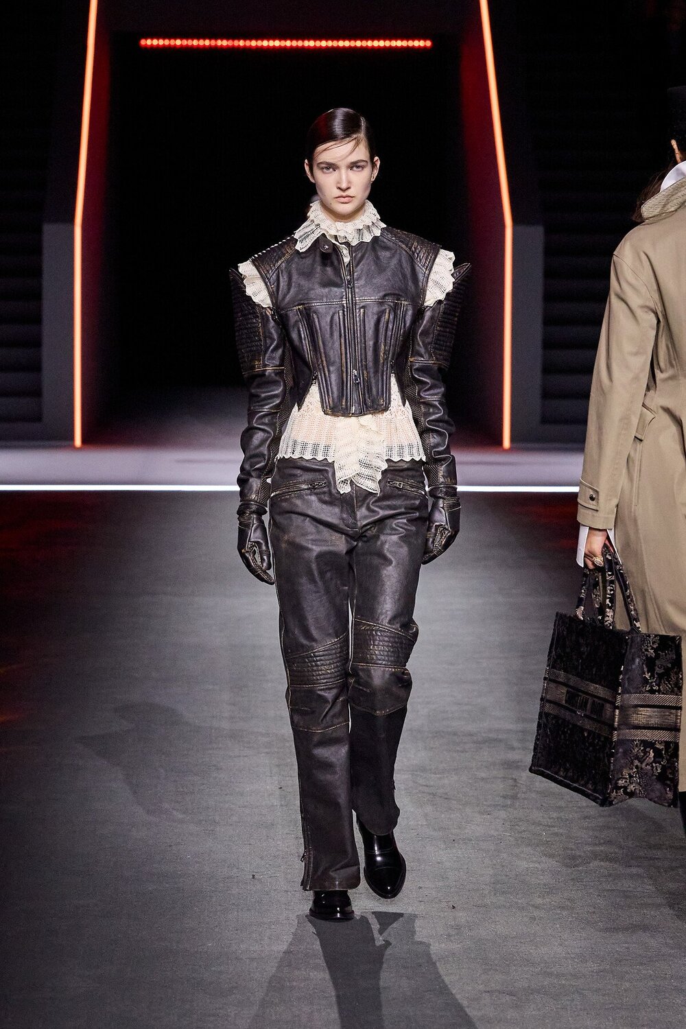 áo khoác da BST Dior Thu-Đông 2025