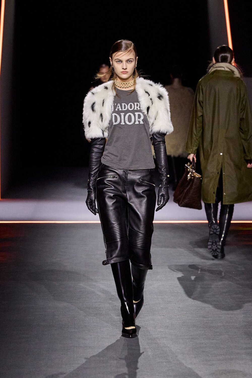áo khoác ngắn BST Dior Thu-Đông 2025