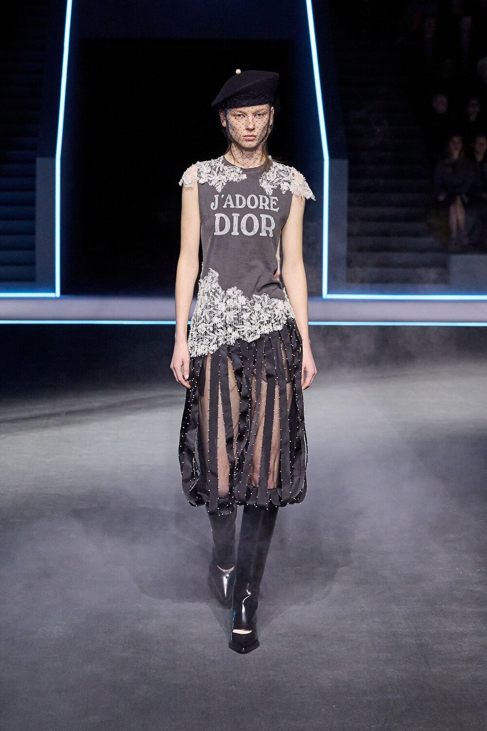 áo không tay BST Dior Thu-Đông 2025