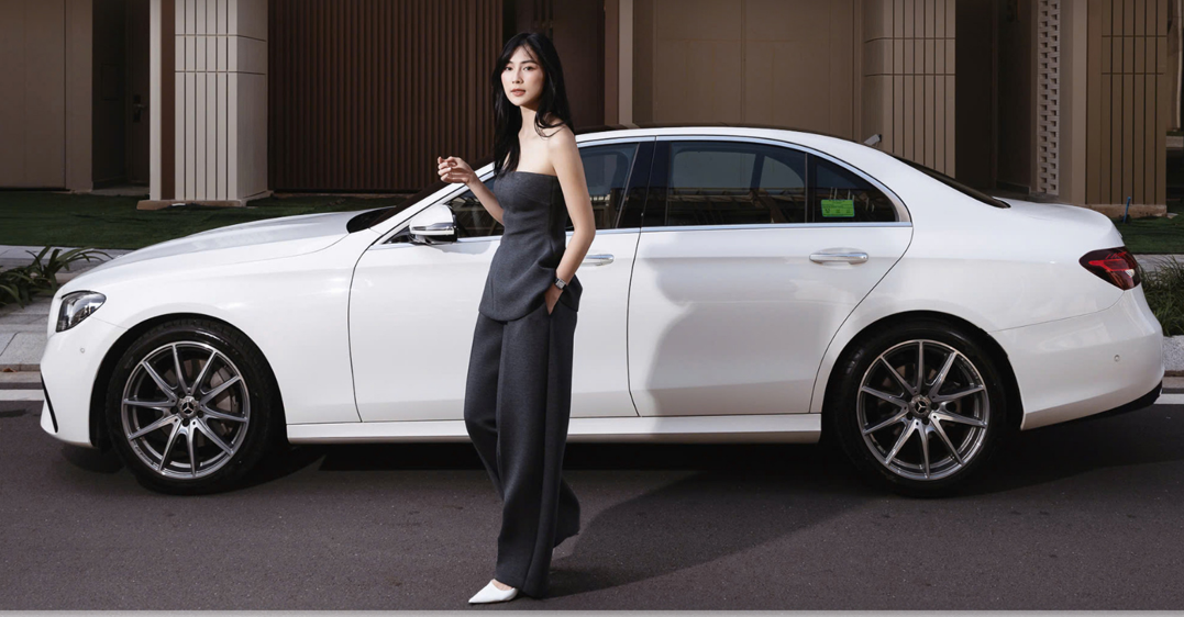 Mercedes-Benz và người mẫu
