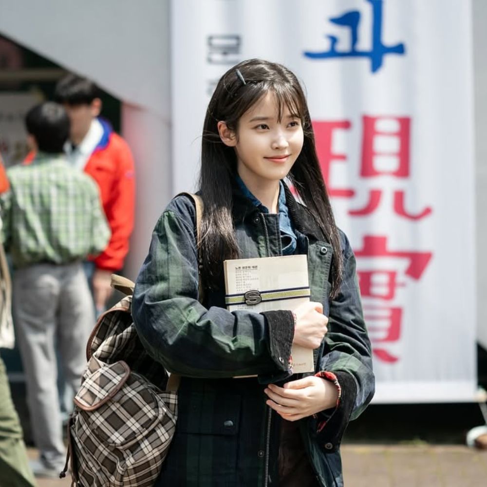 Hình ảnh IU trong "When Life Gives You Tangerines".