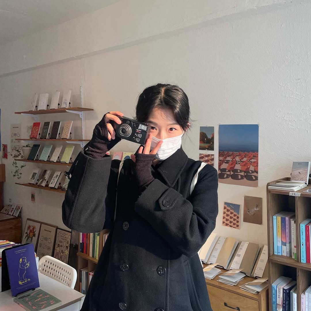 áo phao đen và áo len Undercover High School