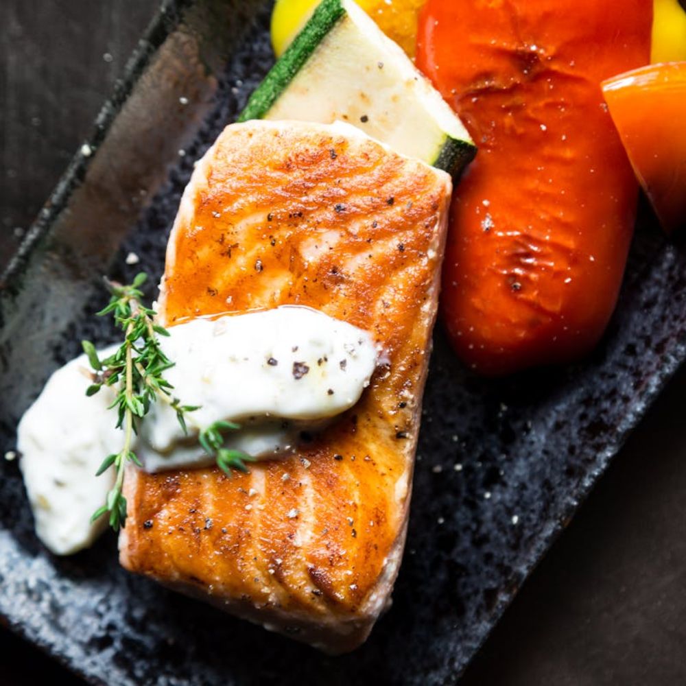 cá hồi chứa nhiều omega-3