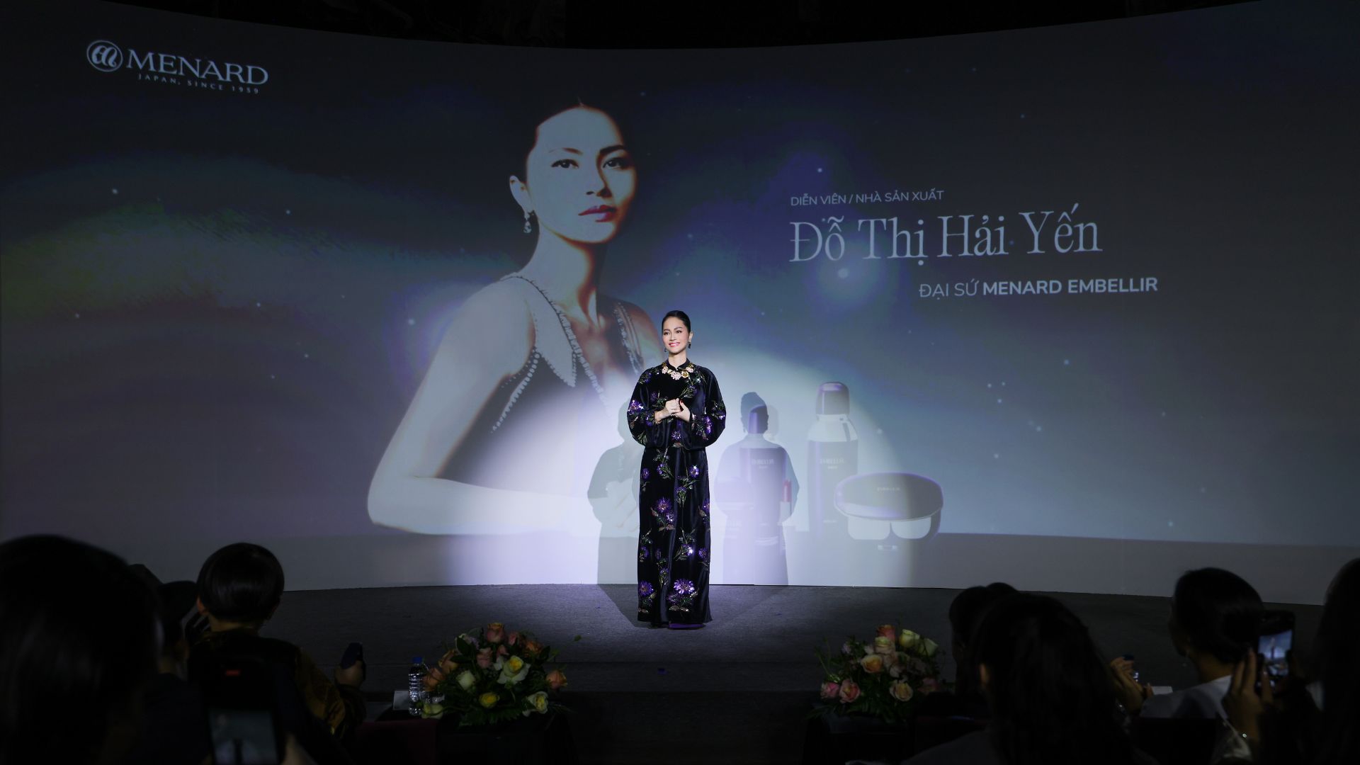 Hình ảnh diễn viên Đỗ Thị Hải Yến tại buổi ra mắt giới thiệu phim "1982" do Menard tổ chức.