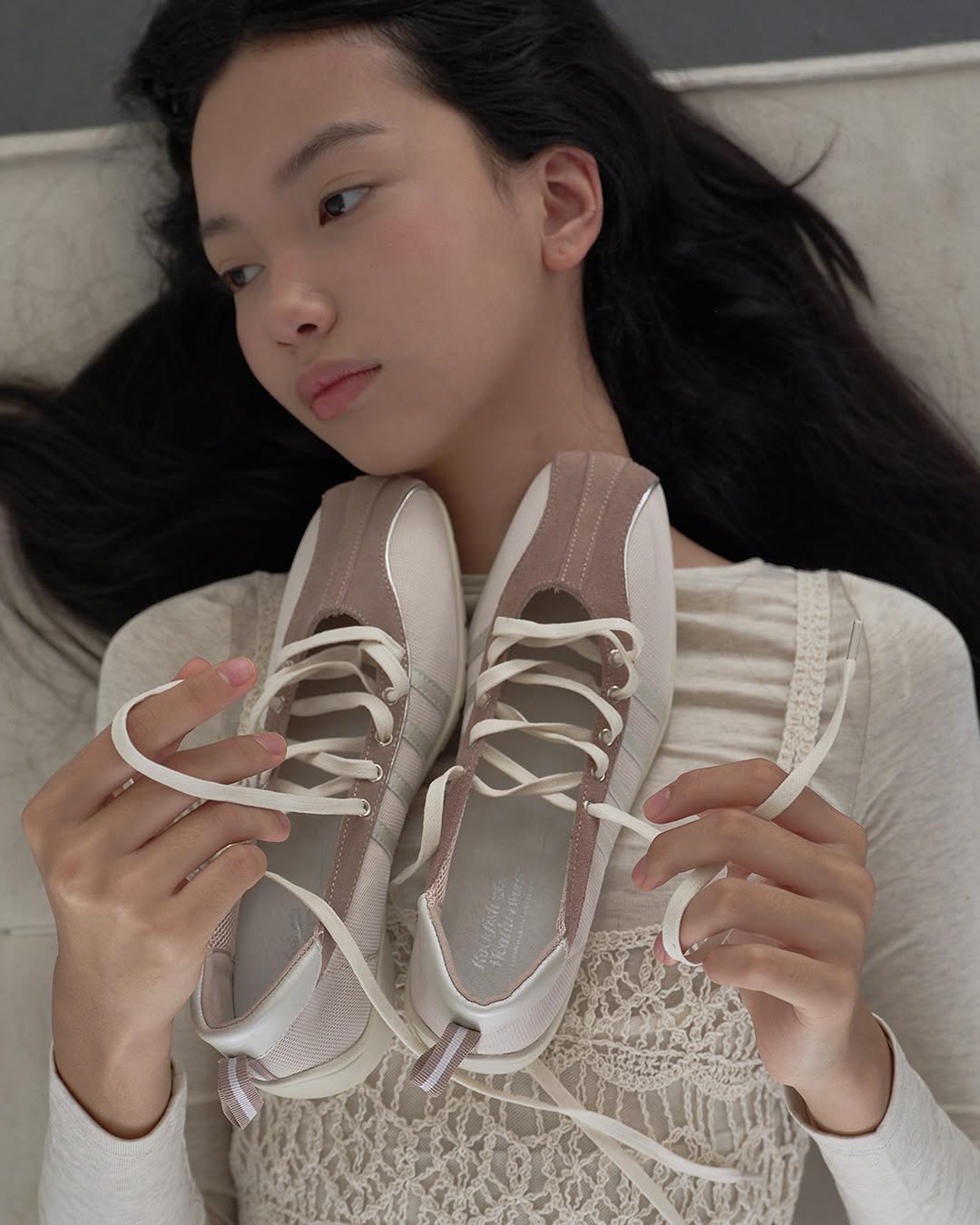Giày thể thao phong cách battecore của hãng Rock Fish