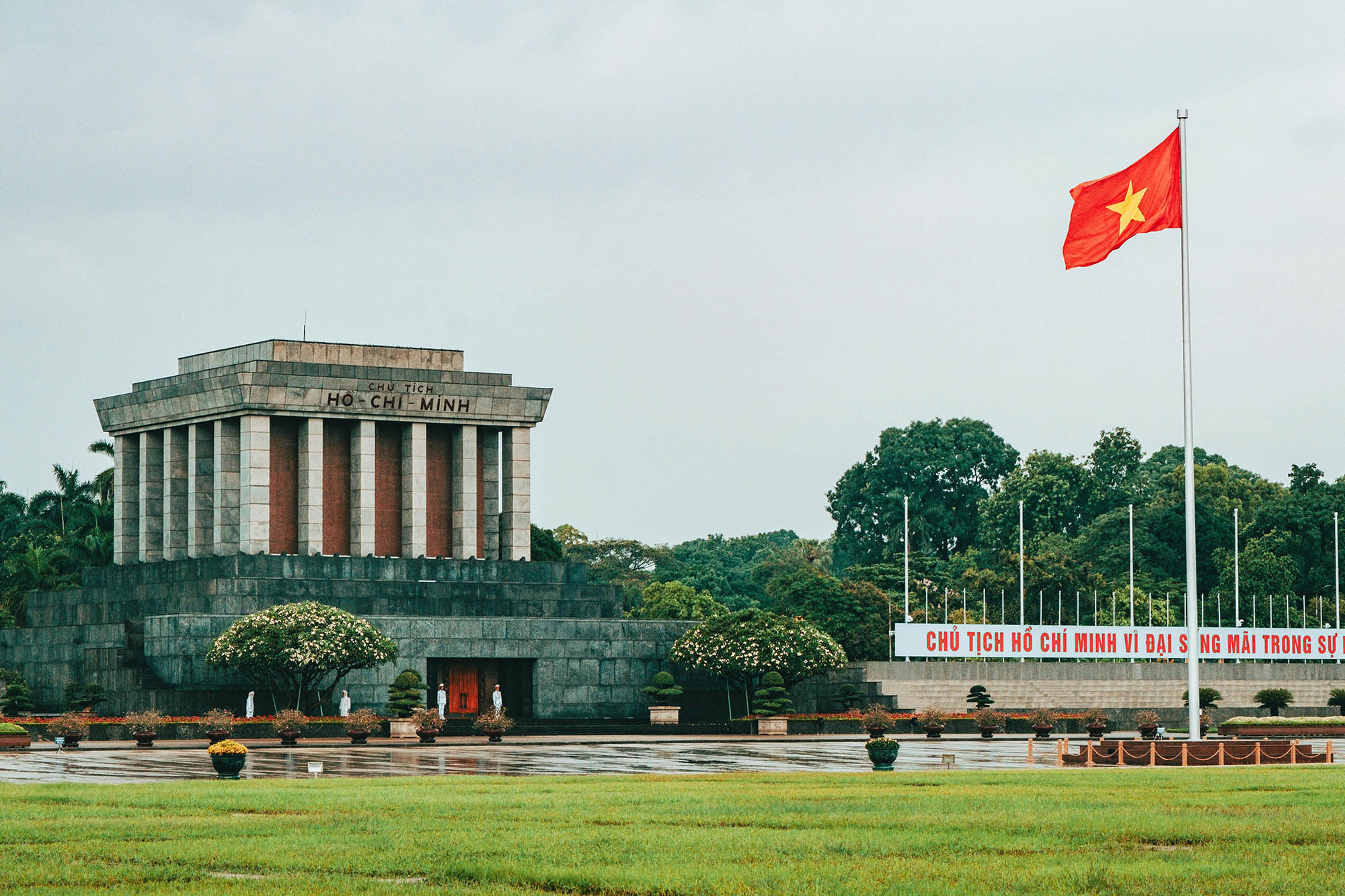 lăng chủ tịch hồ chí minh