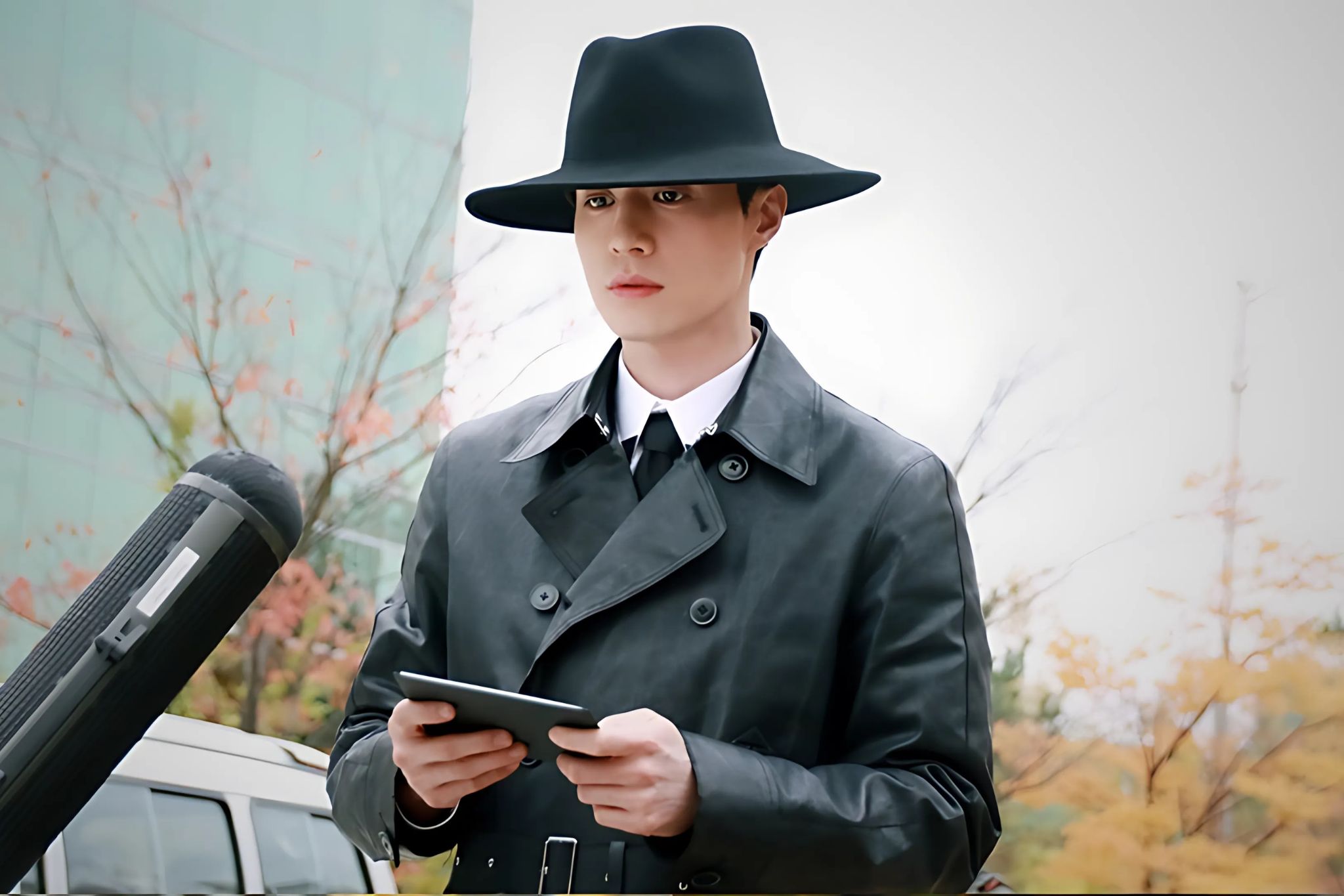 Lee Dong Wook trong phim Yêu Tinh