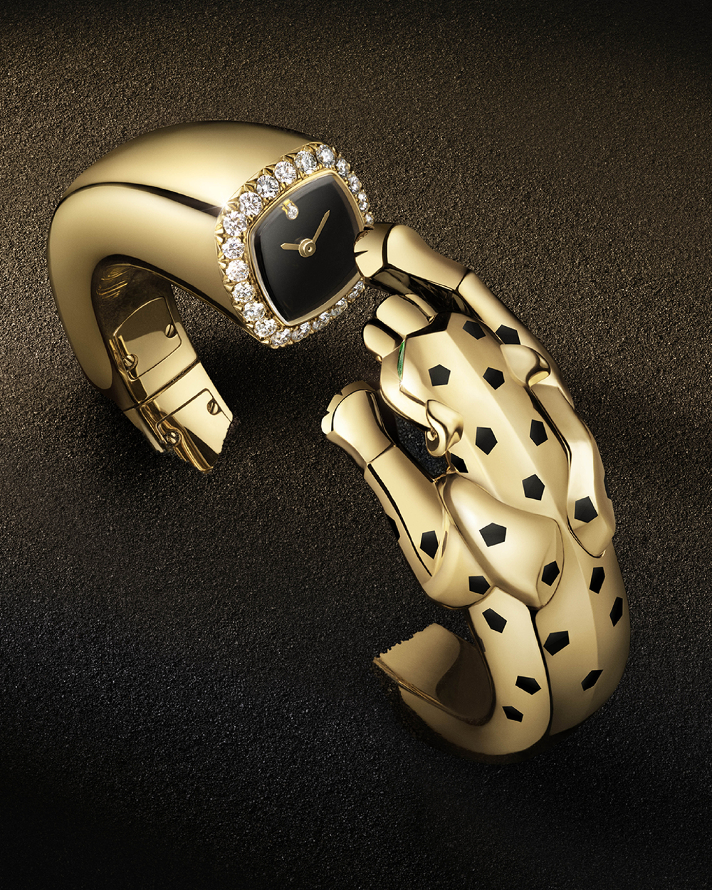 lắc đồng hồ Cartier