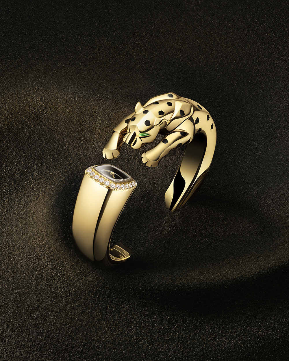 đồng hồ Cartier hoạ tiết báo 