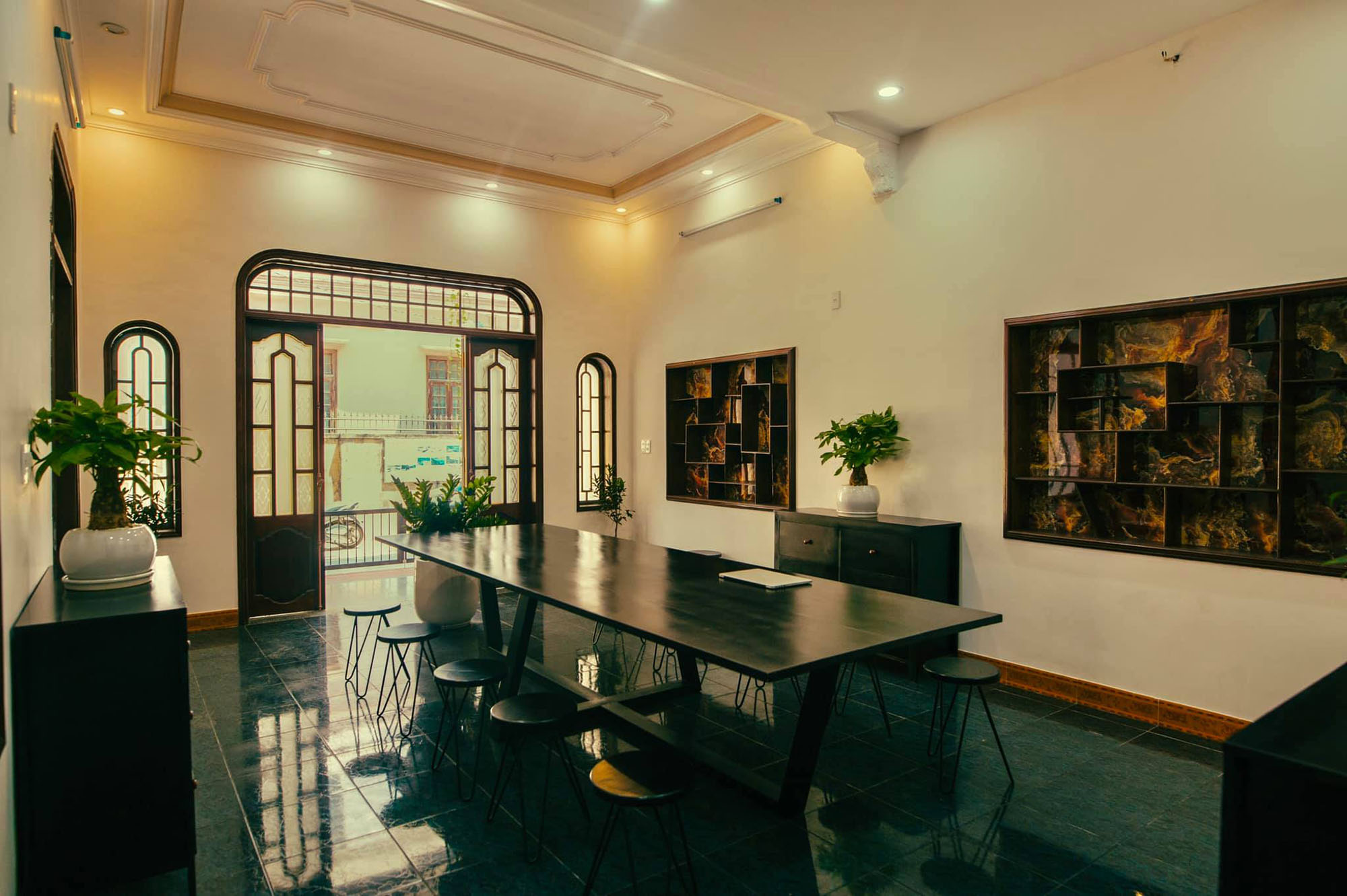 không gian sinh hoạt chung ở house of lý huế