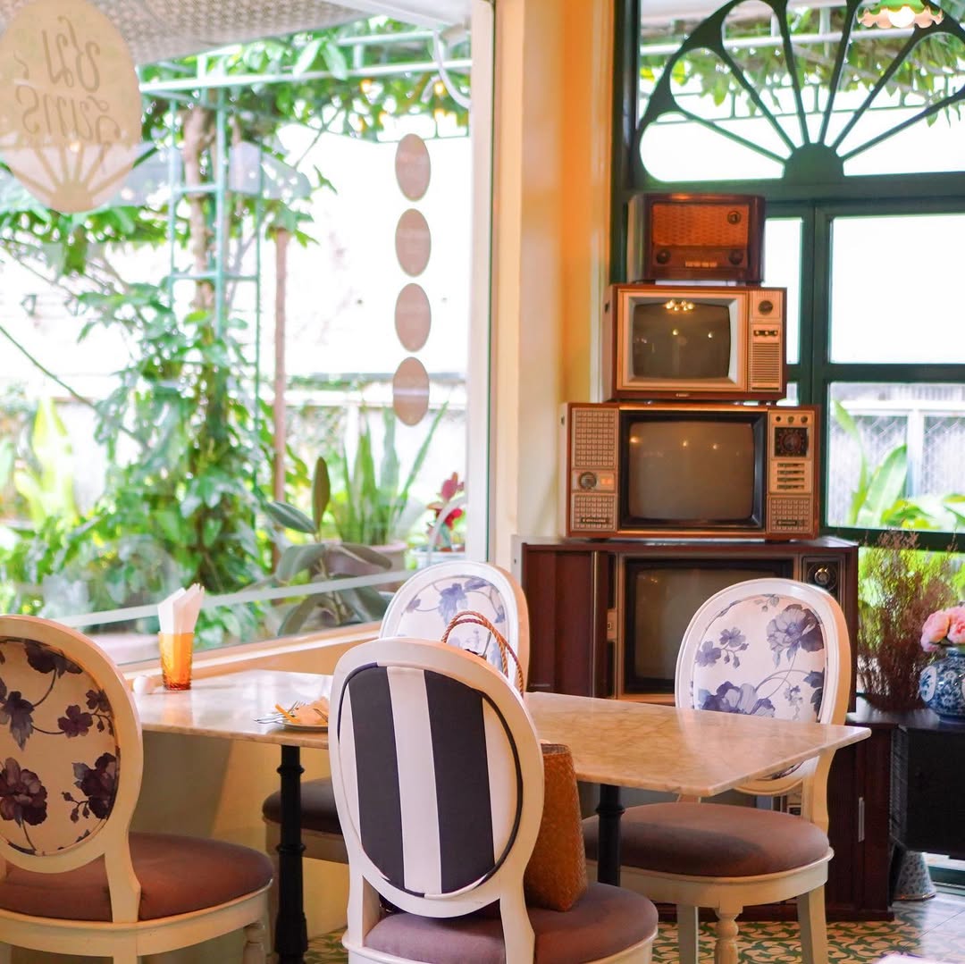 Không gian xinh xắn tại nhà hàng Chom Chan Phuket
