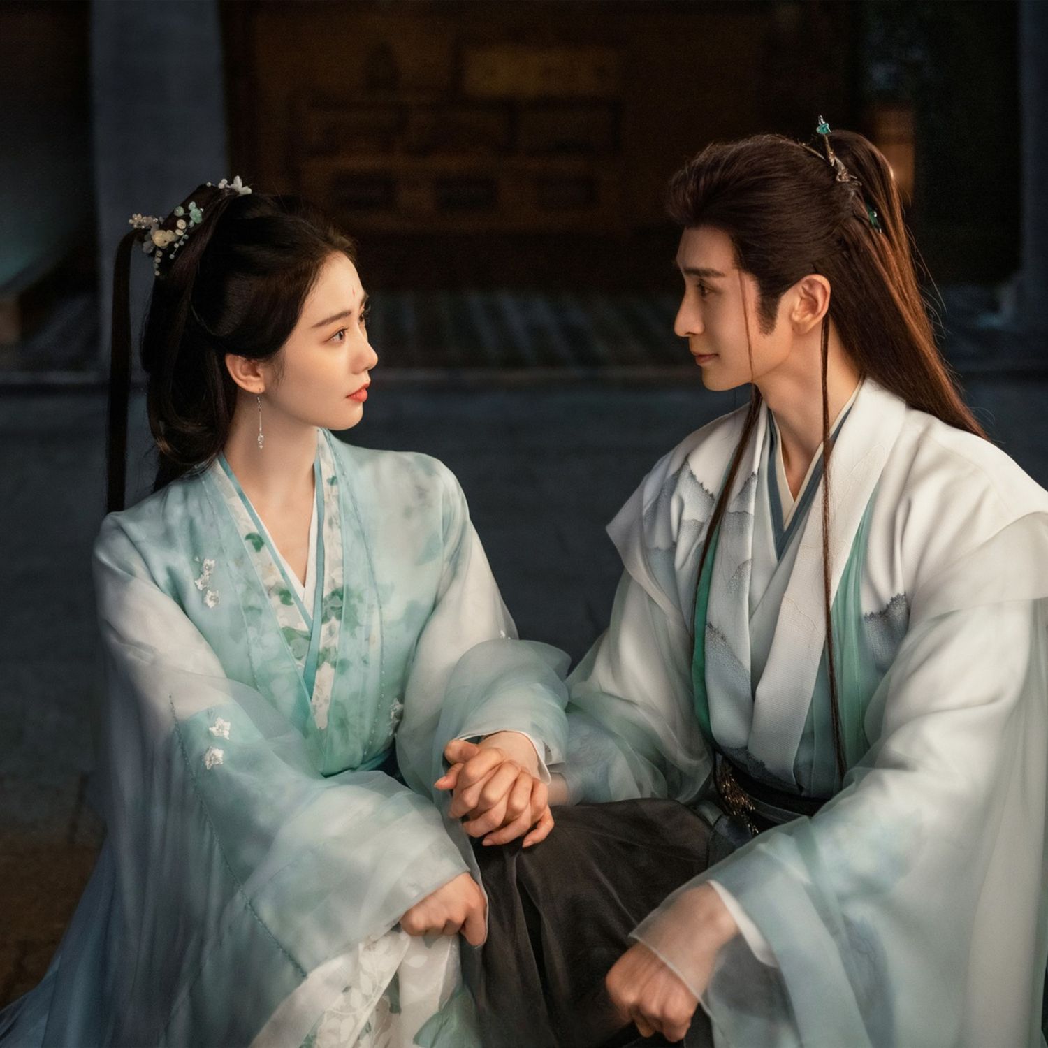 Lưu Thi Thi và Trương Vân Long trong phim Hoài Thủy Trúc Đình