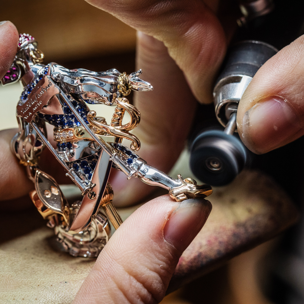 chi tiết trang sức Van Cleef & Arpels