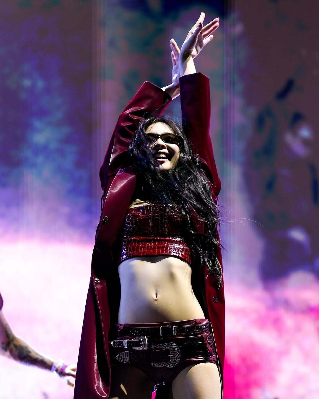 trnech coat da jennie coachella