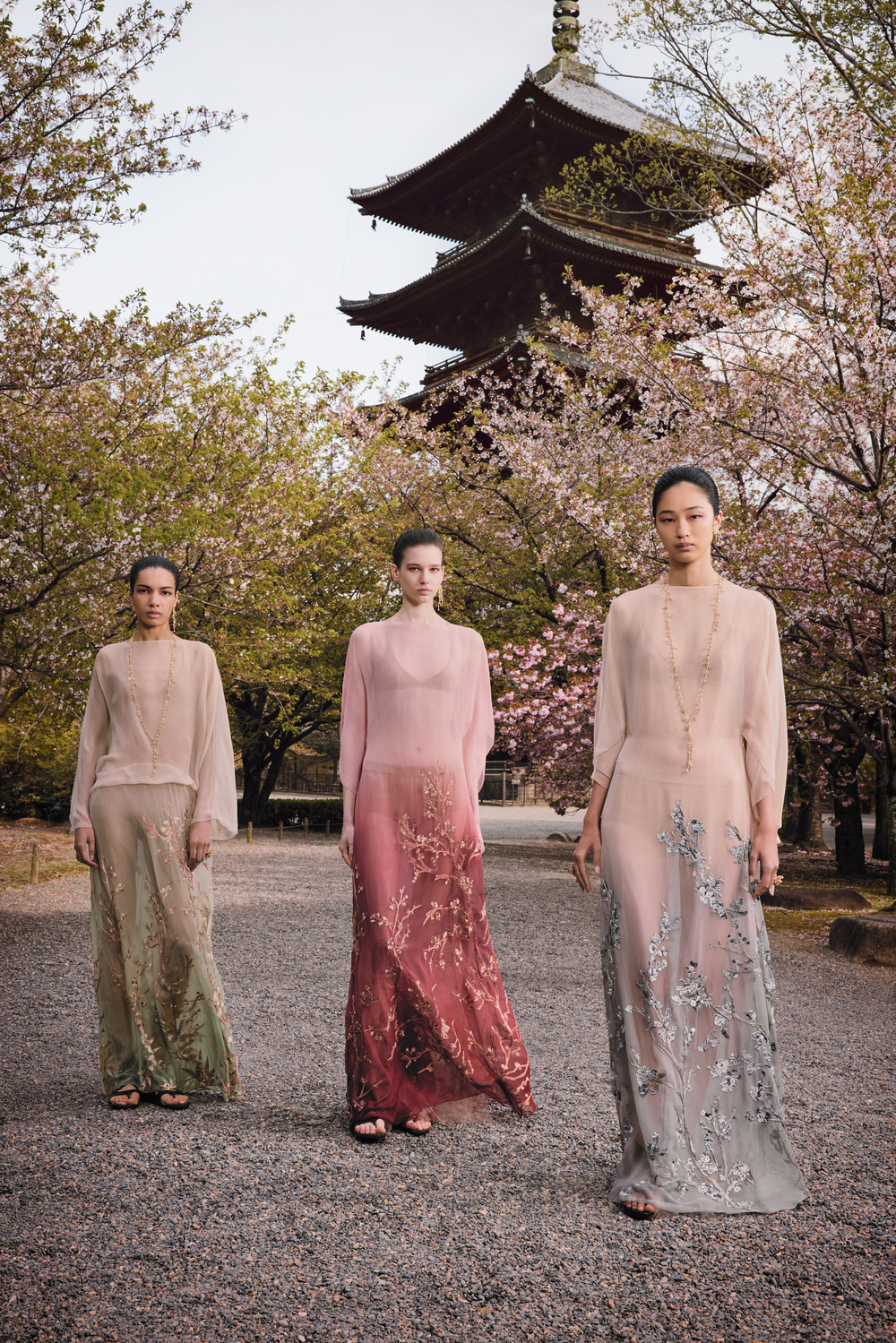 thiết kế nude tham dự Show Dior Fall 2025