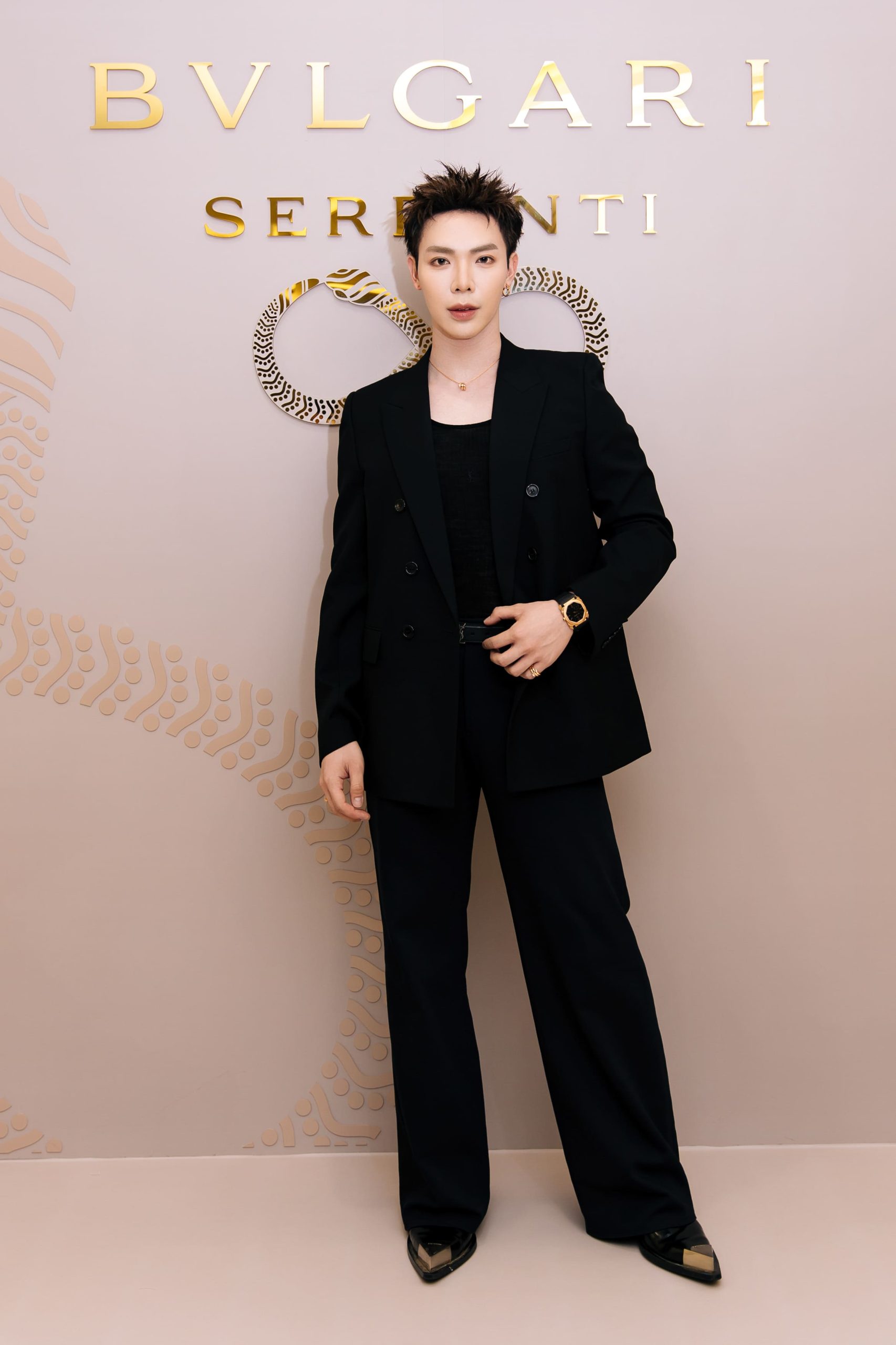 Erik tại Bvlgari