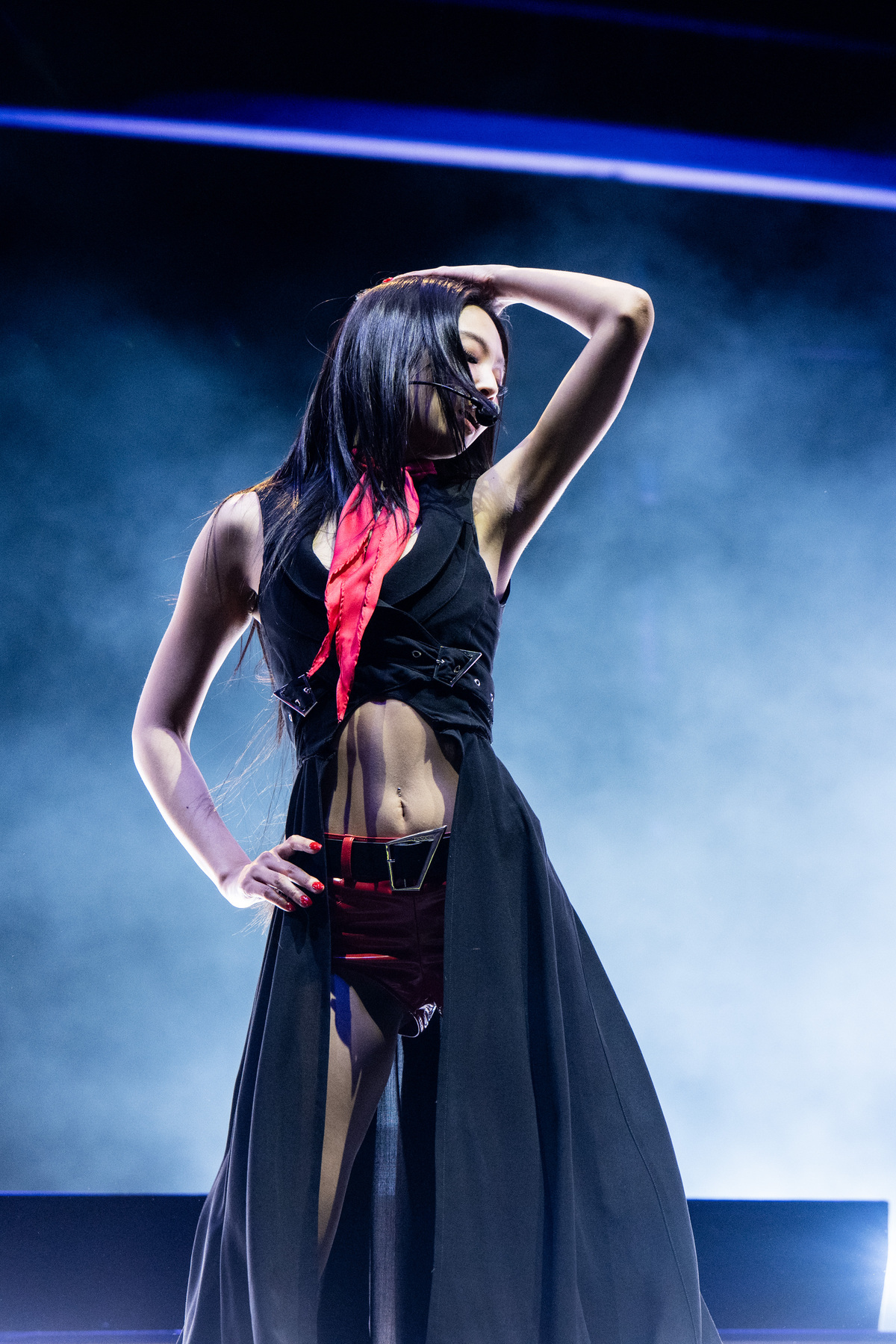 trang phục sân khấu jennie