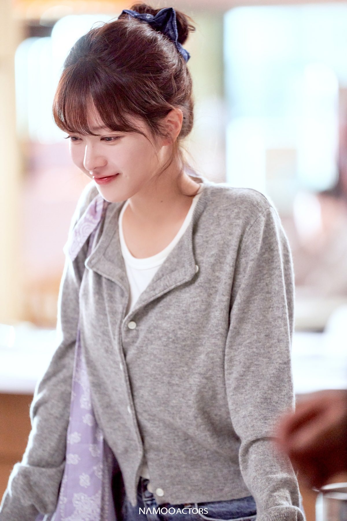 Cardigan Roh Jeong-eui trong Crushology 101