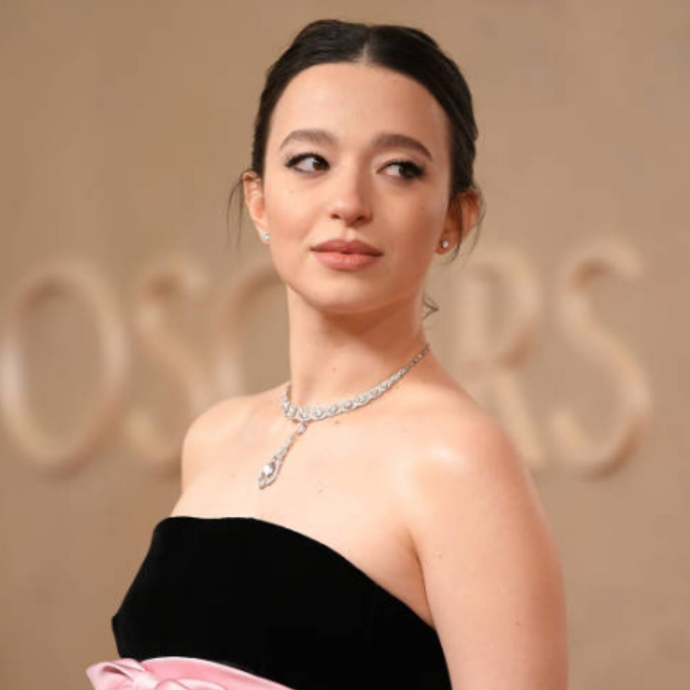 Lớp nền tự nhiên của Mikey Madison tại Oscars 2025