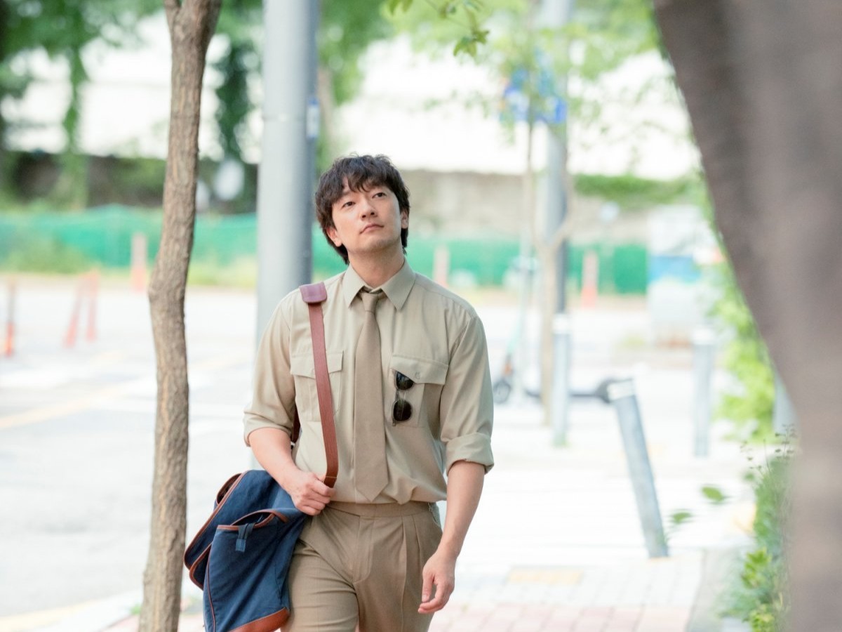 Son Suk Ku, trong vai Go Nak Joon, cũng để lại ấn tượng mạnh mẽ trong heavenly ever after