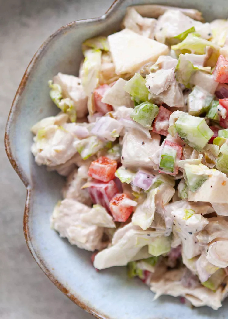 salad thịt gà ức
