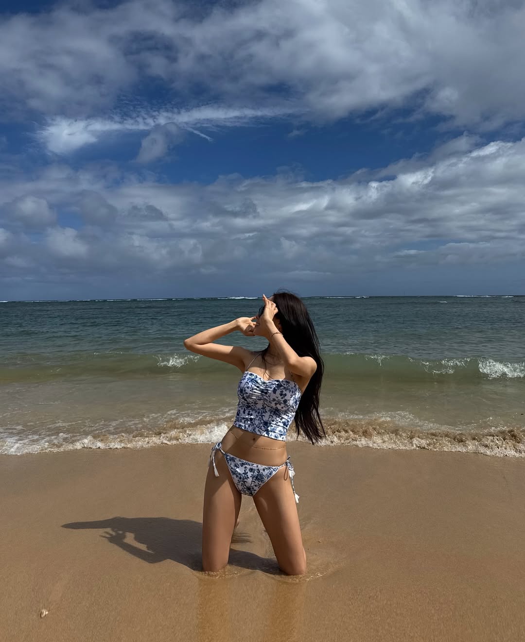 sao hàn diện bikini đi biển