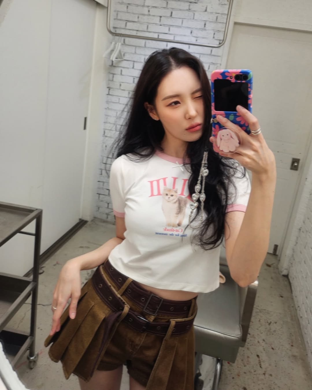 miyayeah quần short phối áo tay ngắn
