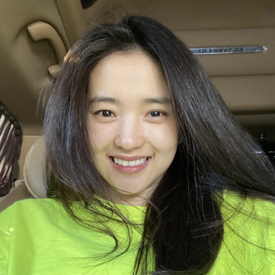 Hình ảnh Kim Tae-ri với mặt mộc.