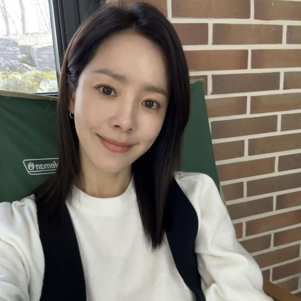 Han Ji Min với làn da trắng 