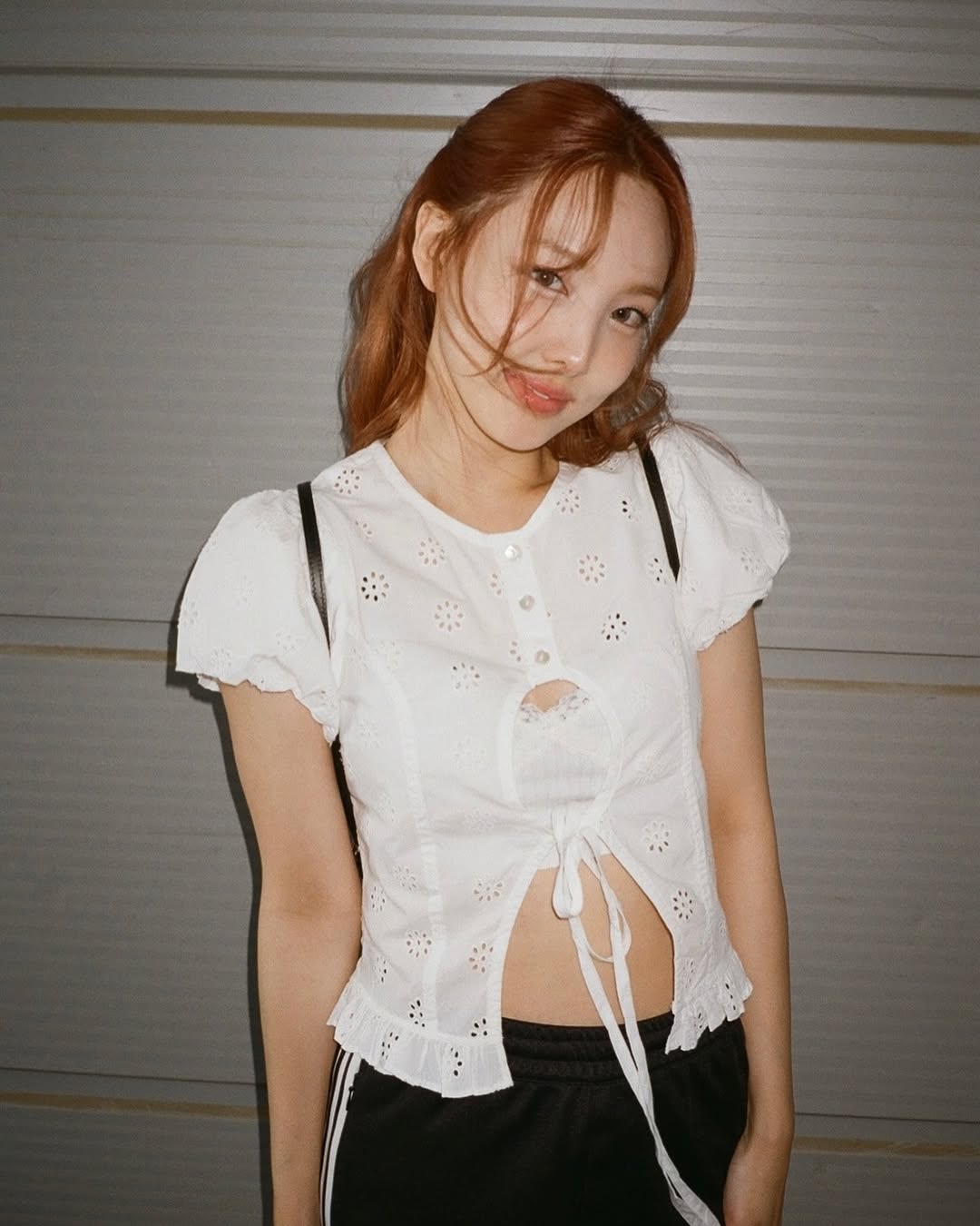 nayeonyny diện áo blouse