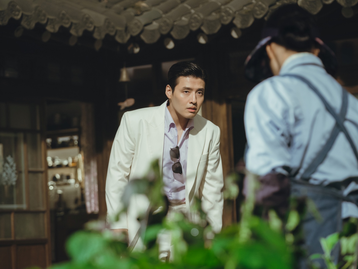 Han Beom Woo do Kang Ha Neul thủ vai trong Tastefully Yours là giám đốc trẻ của một tập đoàn thực phẩm hàng đầu Hàn Quốc.