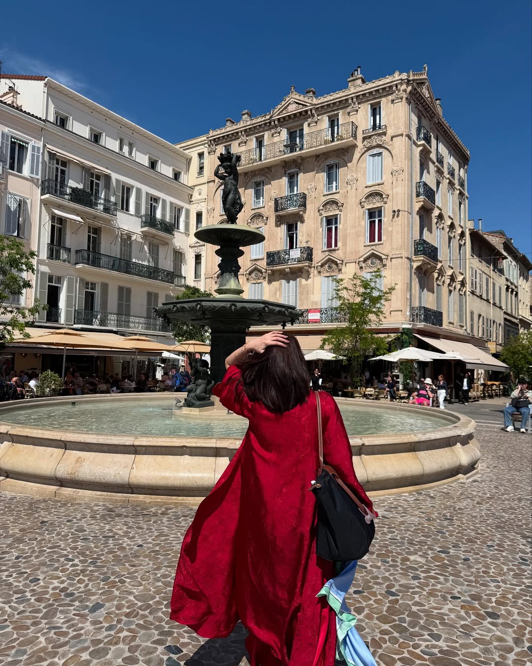 Kaity diện thương hiệu Việt tại Cannes 
