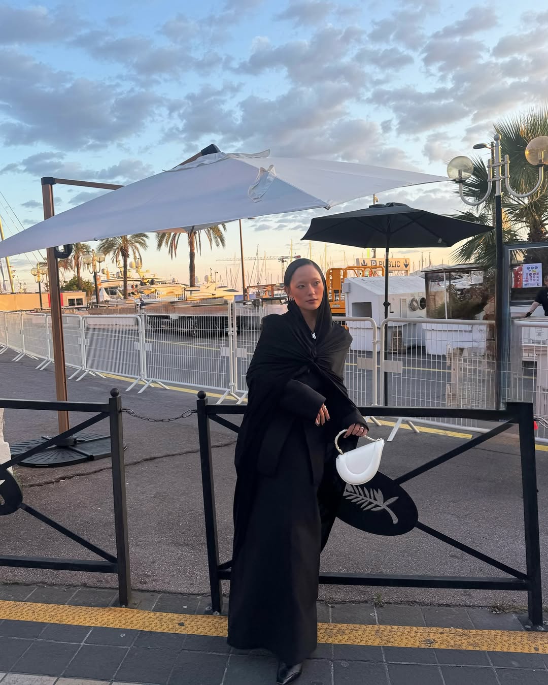 Thu Anh diện thương hiệu Việt tại Cannes 