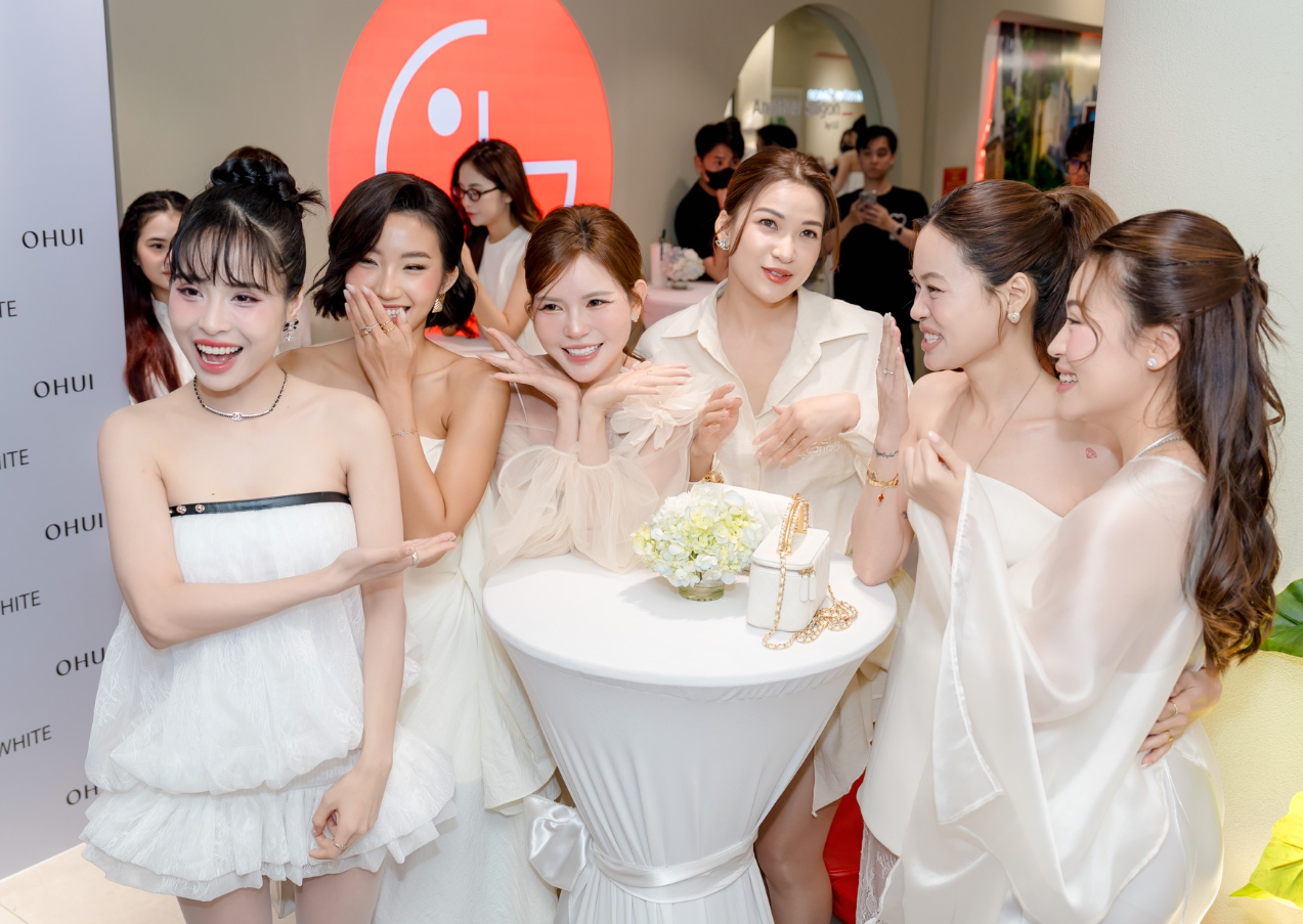 Các khách mời rạng rỡ tại sự kiện OHUI.